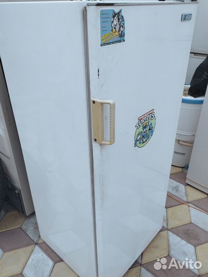 Холодильник 