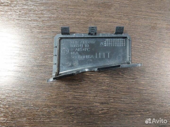 Накладка левая Bmw X5 4.8I E70 N62N 4.8I 2008