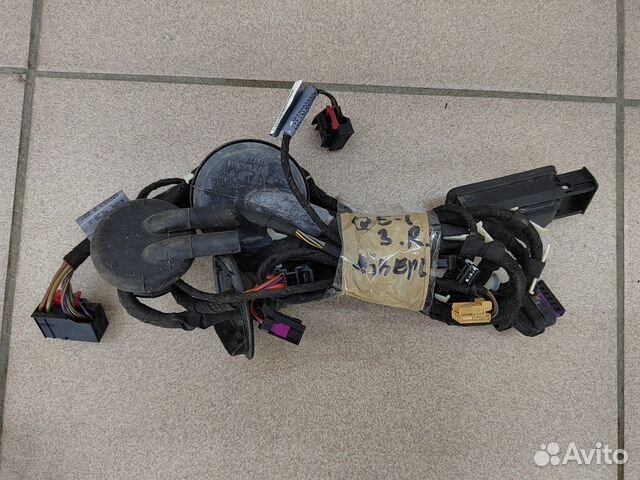 Проводка задней правой двери Audi Q5 8R