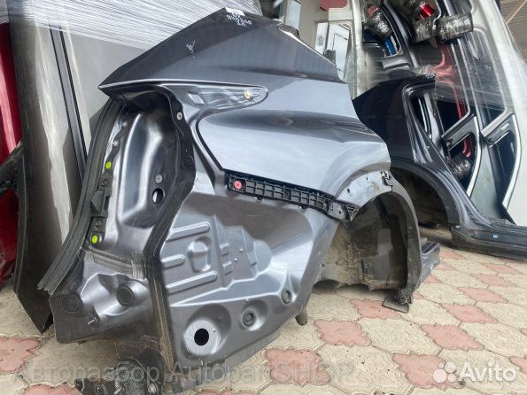 Lexus NX четверть задняя правая