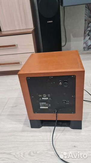 Сабвуфер yamaha