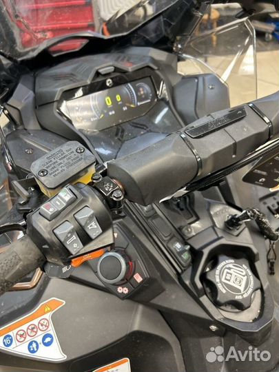 Снегоход BRP Lynx Commander GT900 ACE turbo