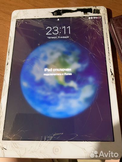 iPad на запчасти