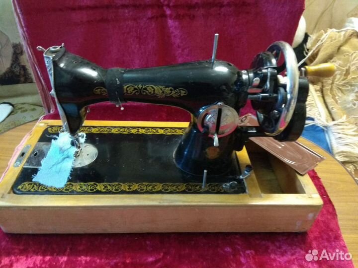 Швейная машина Подольск