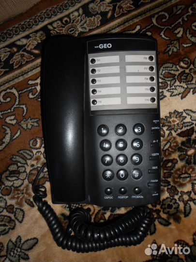Телефон проводной