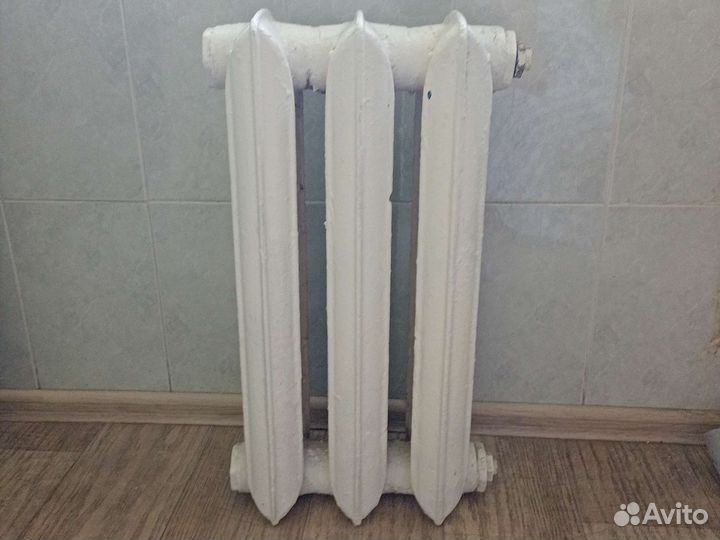 Батарея чугунная