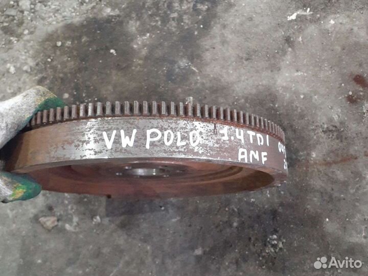Маховик VW Polo 1.4 TDI 045105273