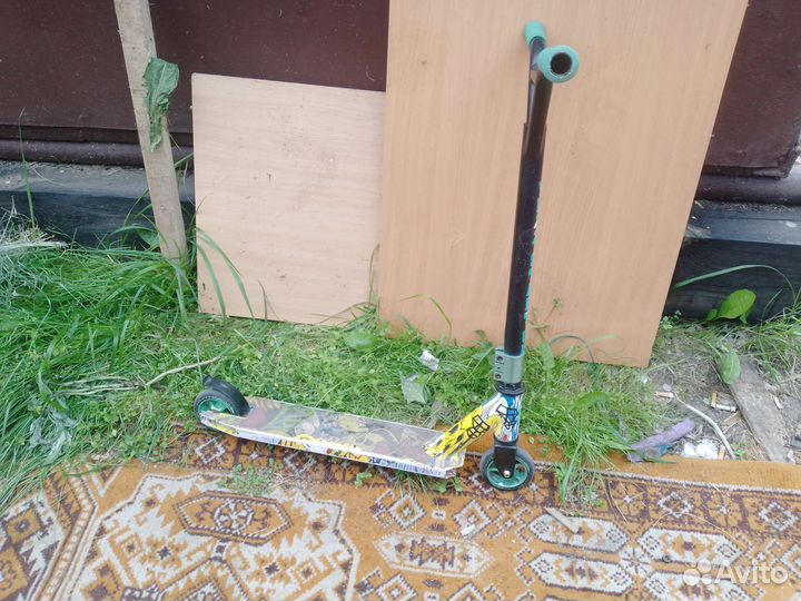 Трюковой самокат