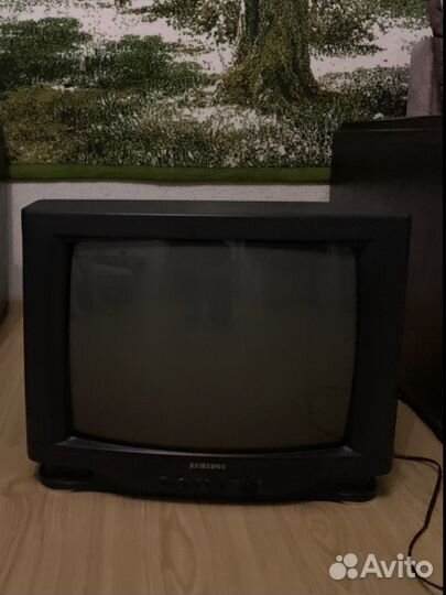 Телевизор samsung