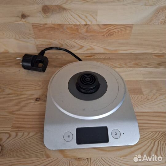 Основание чайника Bork k781