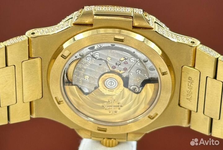 Часы класса супер Patek Philippe 7118/1451G