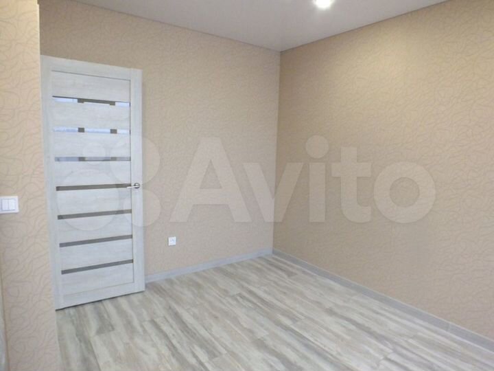 2-к. квартира, 56 м², 7/10 эт.