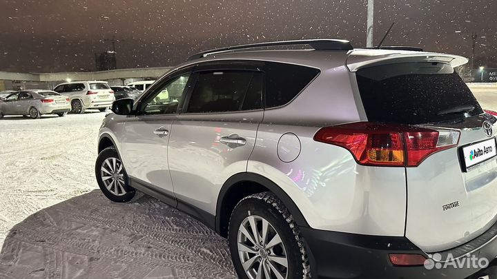 Toyota RAV4 2.2 AT, 2013, 125 000 км