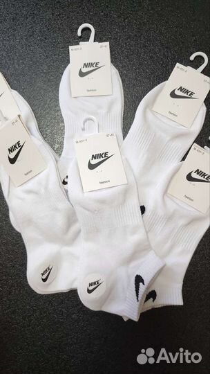 Носки Nike белые короткие женские