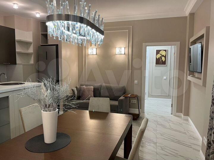 2-к. квартира, 72 м², 17/23 эт.