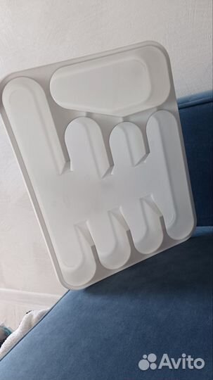 Лоток для столовых приборов