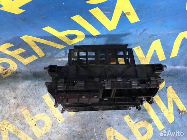 Рамка магнитолы Audi A4 B5