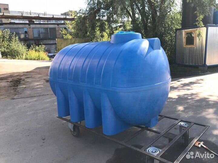 Накопительный бак для воды / доставка сегодня