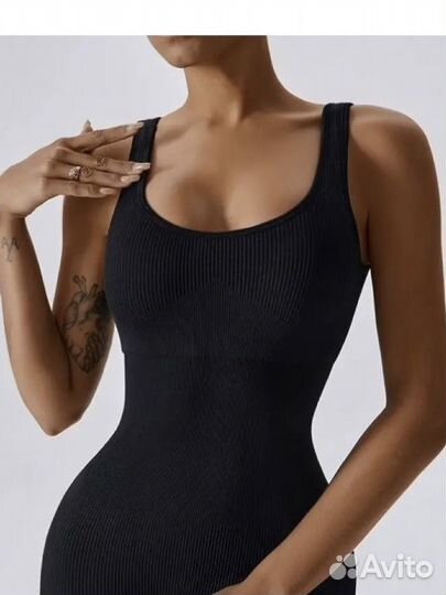 Комбинезон женский для фитнеса и йоги (новый)