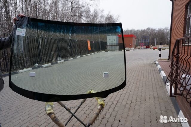 Стекло лобовое Nissan X-Trail