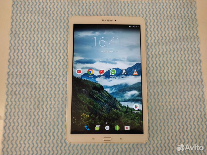 Планшет Samsung Galaxy Tab E (SM-T561) 9.6