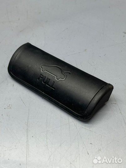 Ручка открывания багажника Hyundai Solaris 1 1.6