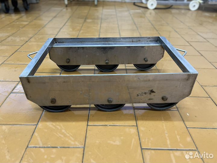 Тележка для колбасного ящика