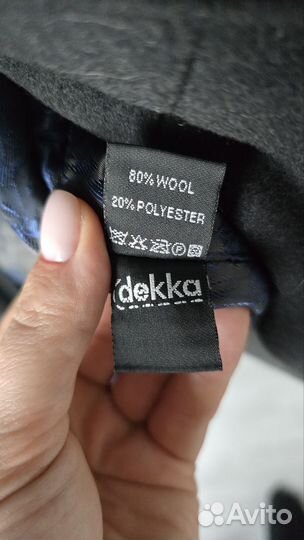 Зимнее пальто Dekka с песцовым воротником