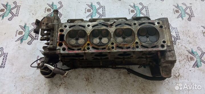 Головка блока цилиндров двигателя (гбц) Opel Vectr