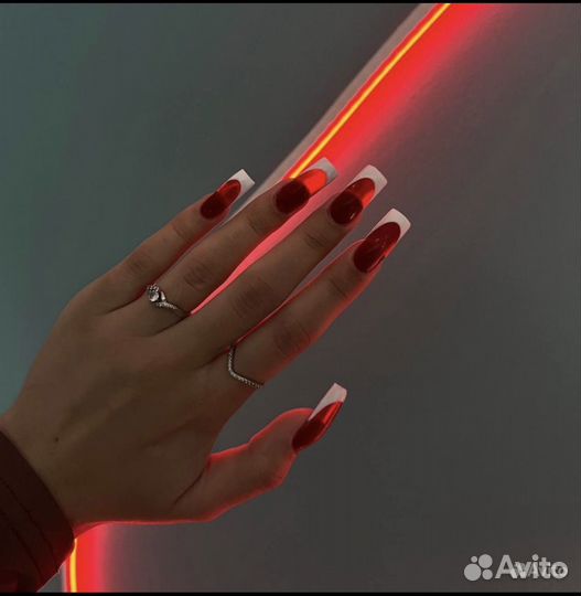 Наращивание ногтей