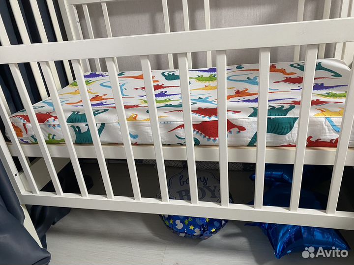 Детская кроватка для новорожденного