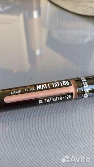 Губная помада жидкая