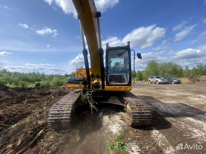 Гусеничный экскаватор CAT 324D L, 2011