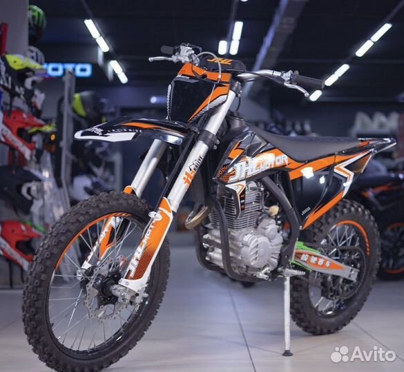 Мотоцикл jhlmoto JHL LX1 CB250 (172FMM-3A)