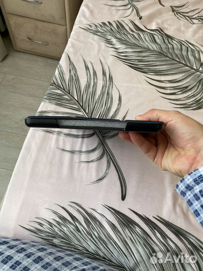 Чехол на iPad