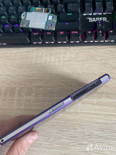 Sony Xperia XZ2, 4/64 ГБ