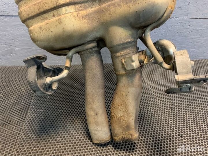 Задняя часть глушителя Bentley Continental Flying