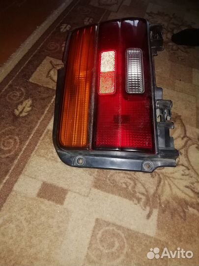 Фонарь задний правый Corolla e10