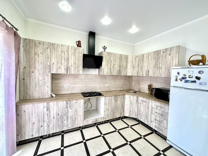 Дом 100 м² на участке 5 сот.