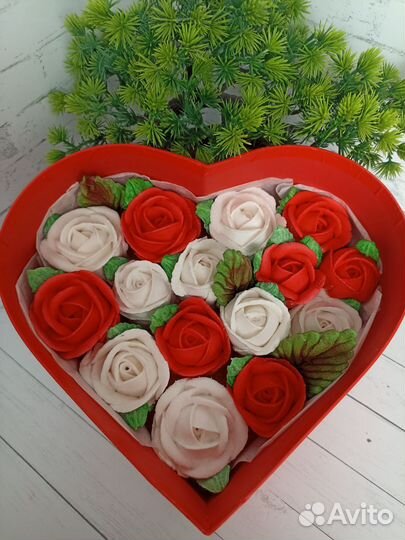 Сладкие подарки из зефира, зефирные цветы