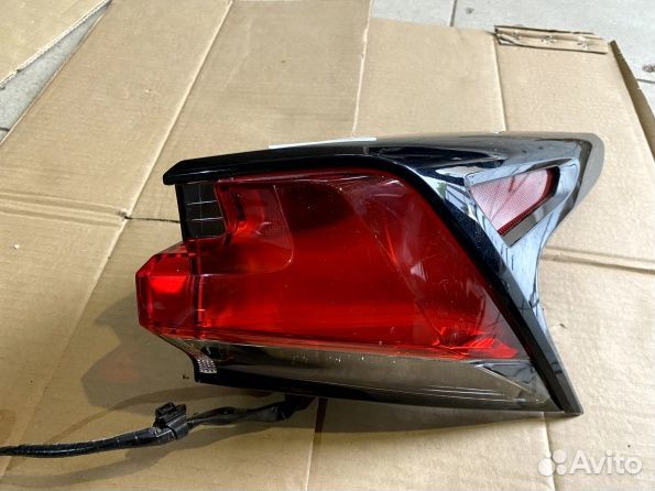 Задний фонарь Лексус нх 200\300