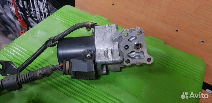 Масло насос коробки lexus gs450h 3 2005-2011