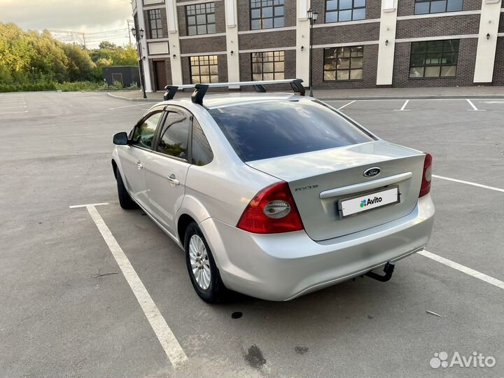 Ford Focus 1.6 МТ, 2009, 249 000 км