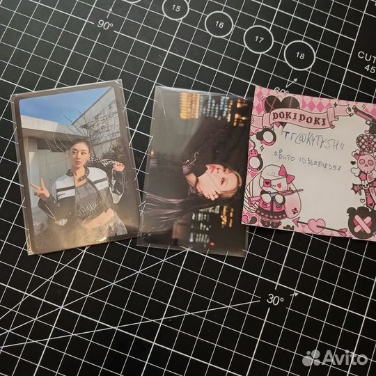 Официальные карты чонен и джихе twice