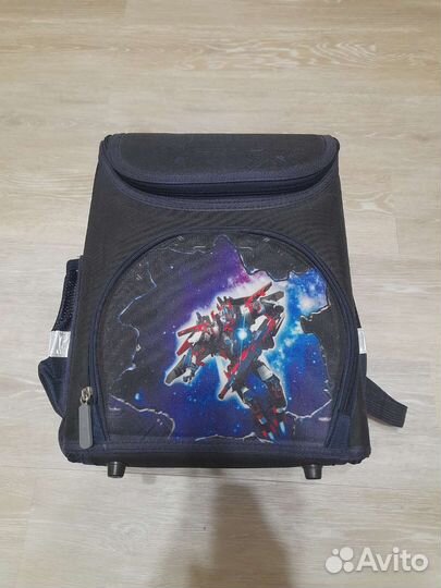 Школьный рюкзак