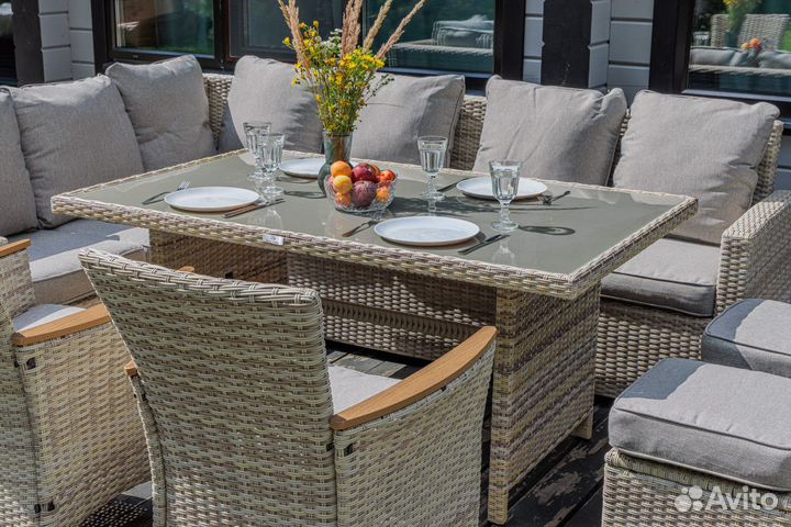 Садовая мебель из ротанга