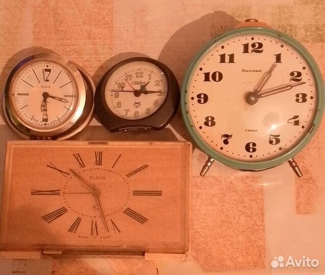 Часы будильник СССР