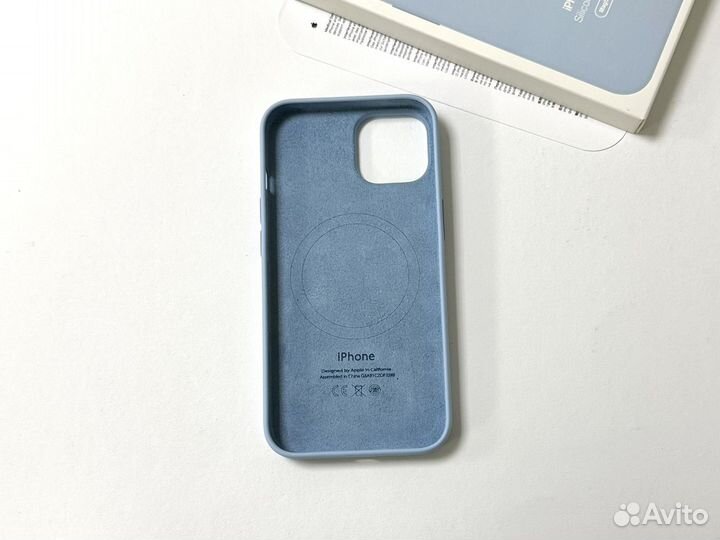 Чехол на iPhone 14 Silicone Case