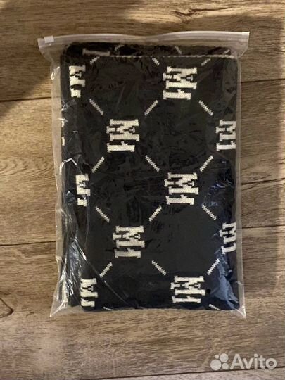 Шарф marcelo miracles yumms черно белый