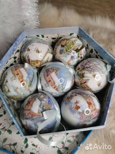 Новогодний набор ёлочных шаров